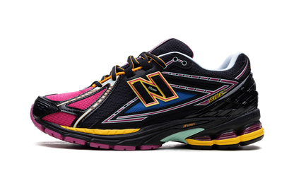 NB  1906-R - "Black/Pink"